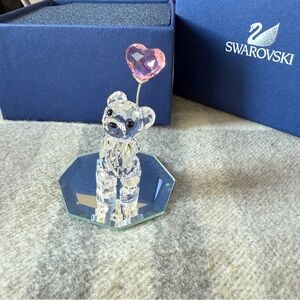 Swarovski Crystal bear with heart balloon